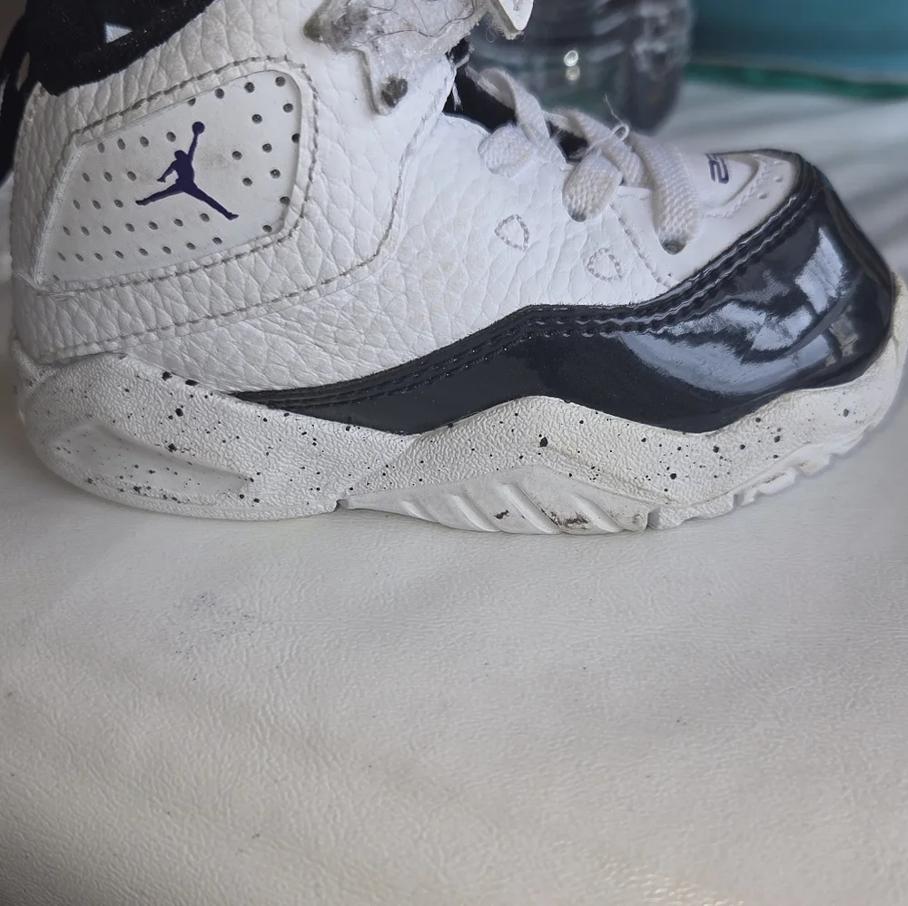 Jordan - Picture 3 of 6